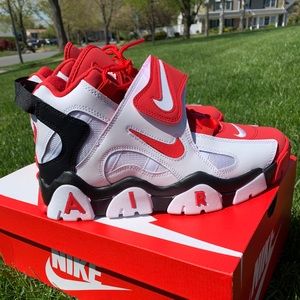Nike Air Barrage Mid “White/University Red/Black"